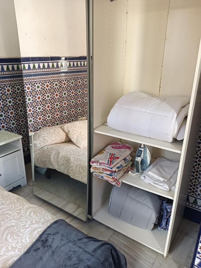 Apartamento Calle Feria Seville Ngoại thất bức ảnh