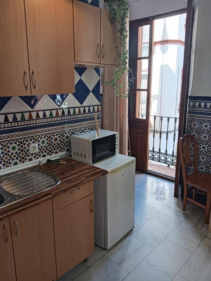 Apartamento Calle Feria Seville Ngoại thất bức ảnh